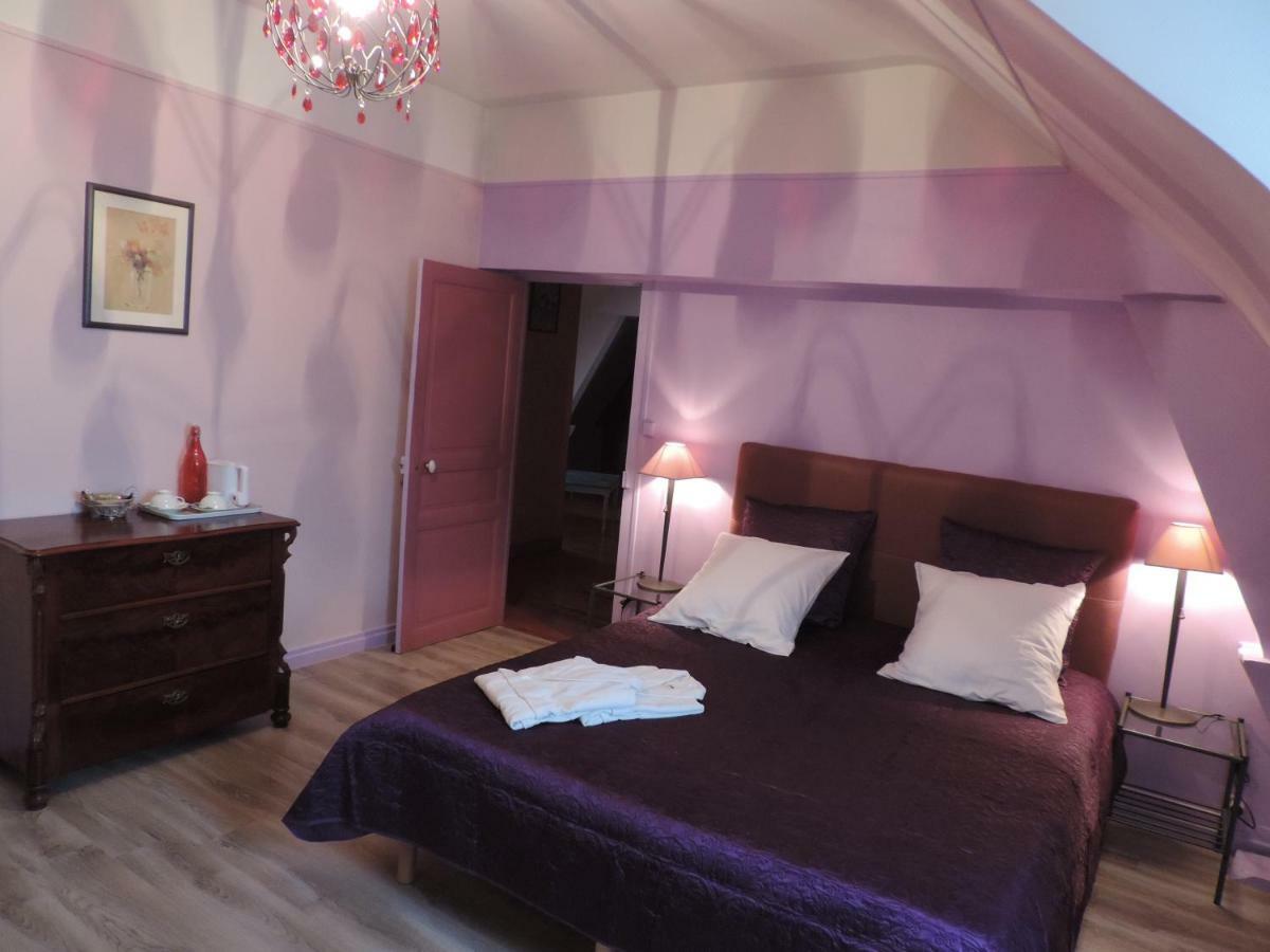 Sees Chez Vous Bed & Breakfast ภายนอก รูปภาพ